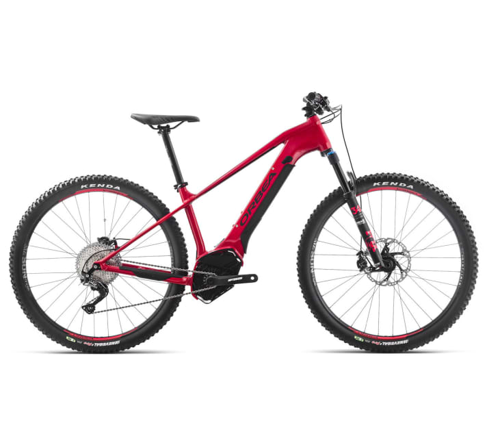   The Orbea Wild HT 20 costs € 3999 and comes with a Fox 34 Performance fork (E-optimised), Shimano SLX 11-speed drivetrain and XT disc brakes.