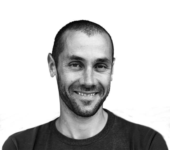   "In meinem Augen spricht nichts gegen 29-Zoll-Downhiller. Dennoch ist deren Einsatz genau wie der von 29er-Bikes bei Enduro-Rennen abhängig von Fahrer, Strecke und Vorliebe. Kurzum: Es bleibt weiterhin spannend." (Fabien Barel, Race-Legende)