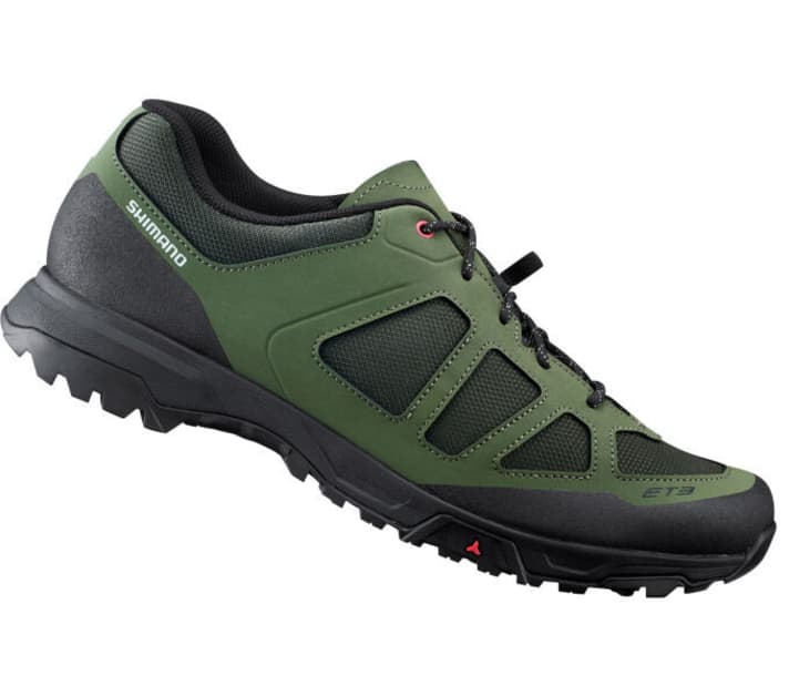 A good cycling shoe for platform pedals: the Shimano ET300.