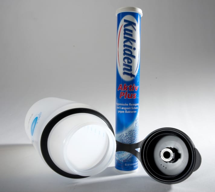   Sprudelbad: Hält Karius und Baktus nicht nur bei den „Dritten“ in Schach