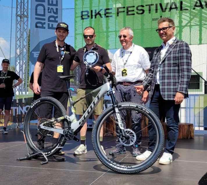 Nino Schurter is not the only one who loves the Scott Spark RC Worldcup.