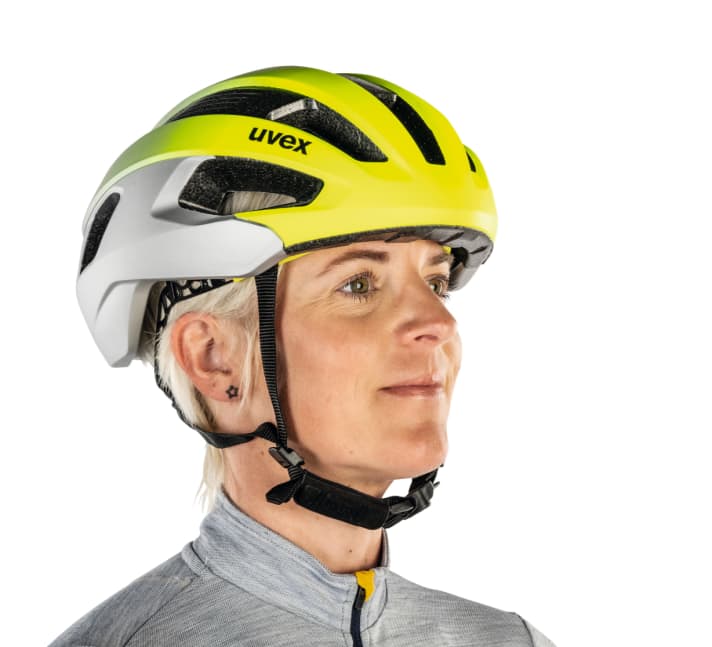 Road bike helmet test: Uvex Rise CC Tocsen
