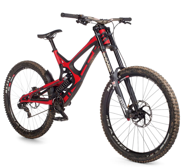   Intense M16 Carbon Pro Bullit: A feast for the eyes - you can hardly wrap and paint carbon fibre more beautifully. The M16 rides like it looks. Only your bank adviser will probably be rubbing the tears from his eyes.