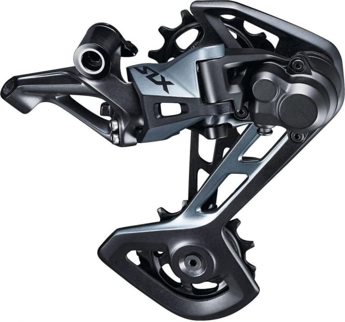 In Sachen Preis-/Leistung eine der besten 12fach-Schaltungen für Mountainbikes am Markt: die Shimano SLX >> z.B. bei <a href="https://www.awin1.com/cread.php?awinmid=11768&awinaffid=471469&clickref=B+Shimano+SLX+M7100&ued=https%3A%2F%2Fwww.rosebikes.de%2Fshimano-slx-rd-m7100-schaltwerk-shadow-rd-1-x-12-fach-2679037" target="_blank" rel="noopener noreferrer">Rose</a>* erhältlich.