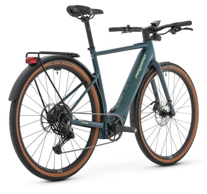 Megamo Lande Flat-Bar Equipped: 3999 Euro.