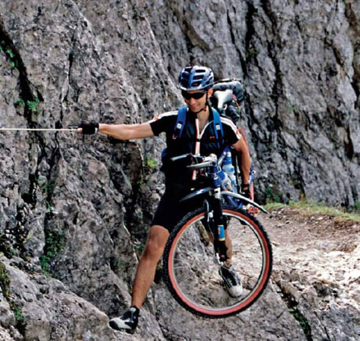 Hochalpine Erfahrung ist auf der Heckmair-Route eine Grundvoraussetzung: hier am Schrofenpass gleich hinter Oberstdorf.