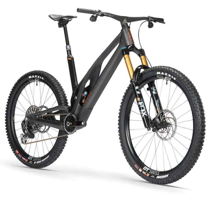 Eye Candy: Unno Burn | Enduro | 170/160 mm | from 7895 Euro