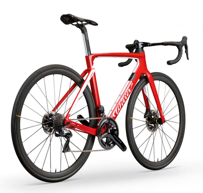   Innovations 2019: Wilier Cento10Pro - Discs or rim brakes? The Cento10Pro allows both braking systems.