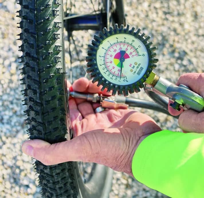 The sensible pressure for 45 millimetre wide tyres is between 1.6 and 2.5 bar