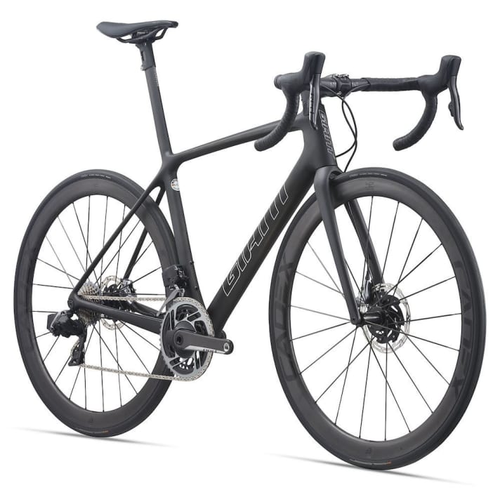 Nous avons testé le Giant TCR Advanced SL Disc dans TOUR 8/2020.