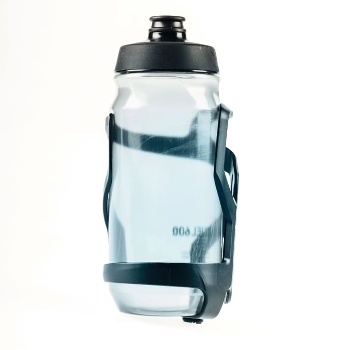 Bottle cages with side access are available with an opening to the left or right.