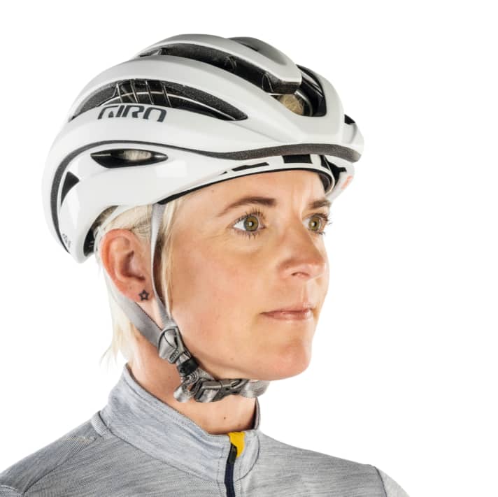 Rennradhelme im Test: Giro Aries Spherical