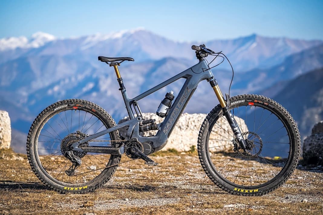 Santa Cruz Heckler - promoted from E-Trailbike to E-All-Mountain.