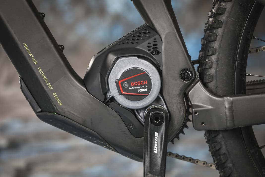 Im Patron werkelt der Edel-Motor Performance CX Race von Bosch.