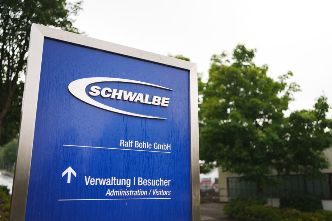 Schwalbe's headquarters are located in Reichshof in the Bergisches Land region. There are branches in the UK, the Netherlands, France, Italy and North America, among others.
