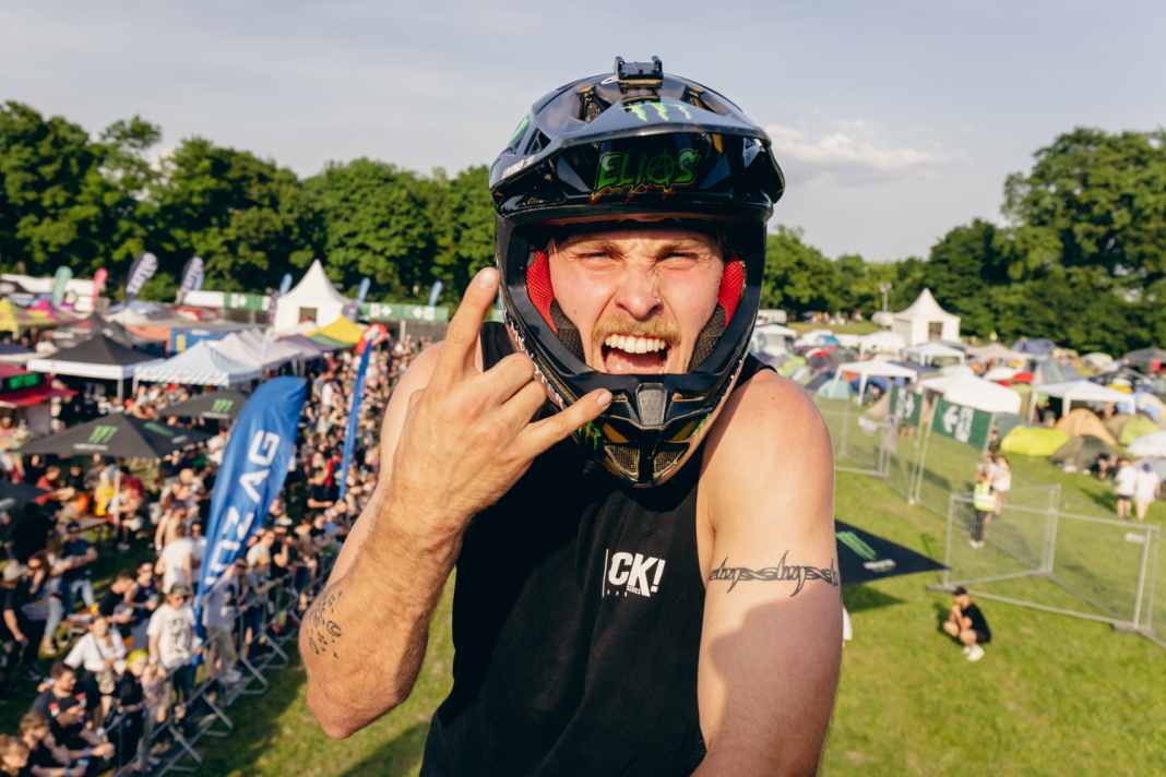 Has an extra dose of self-confidence in his blood: Elias Ruso at one of the many jam events he attends with his brother Daniel.