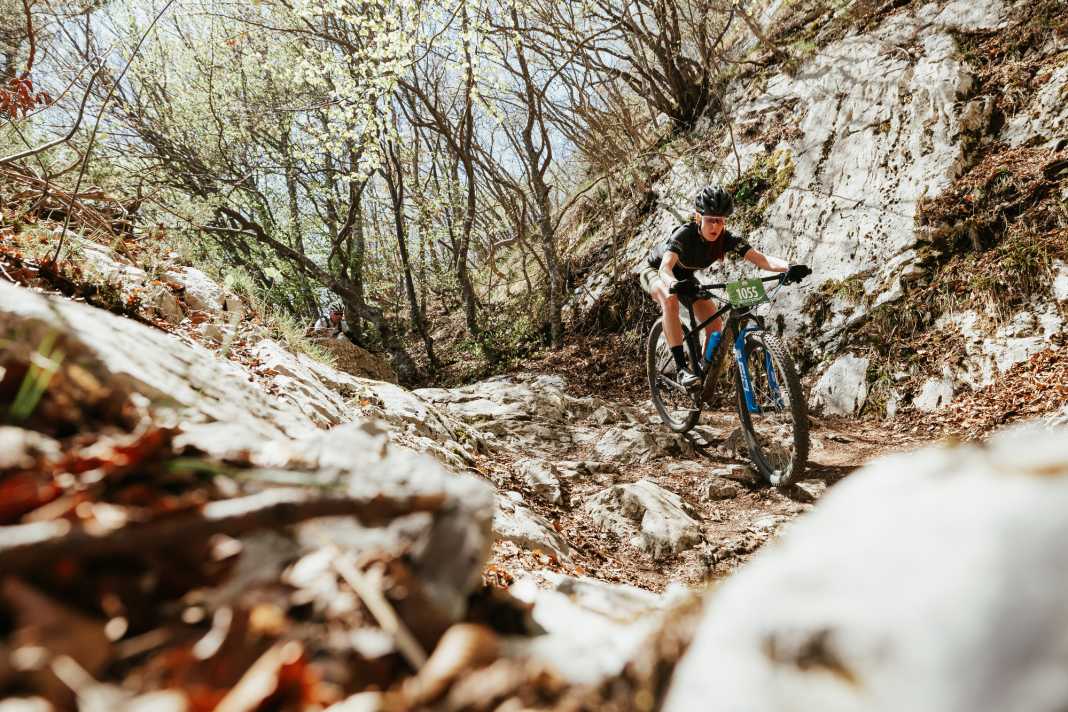 Wer die Ronda Extrema des BIKE Festival Marathons schon mal gefahren ist, wird sich mit den Trails der letzten Transalp-Etappe leichter tun.