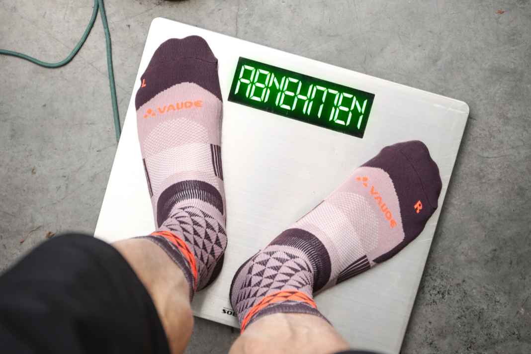 Are you a mountain biker and want to lose weight? Then we have the right strategies for you.