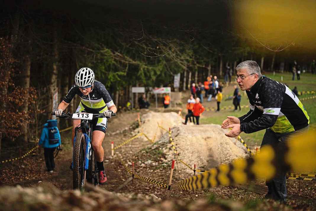 BIKE Junior Team Manager Bernd Sigel knows how to motivate young people to achieve sporting success.