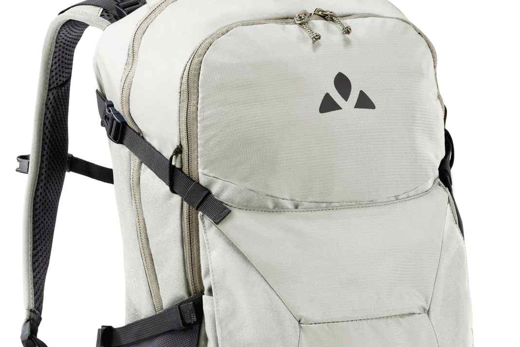 Mit seinem revolutionären Material schafft es der Vaude TrailControl 20+ ZERO seinen ökologischen Fußabdruck auf null zu reduzieren