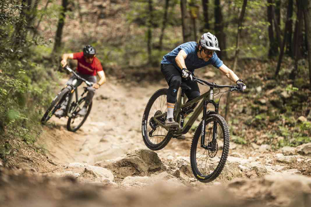 Downhill, the Yeti has the edge.