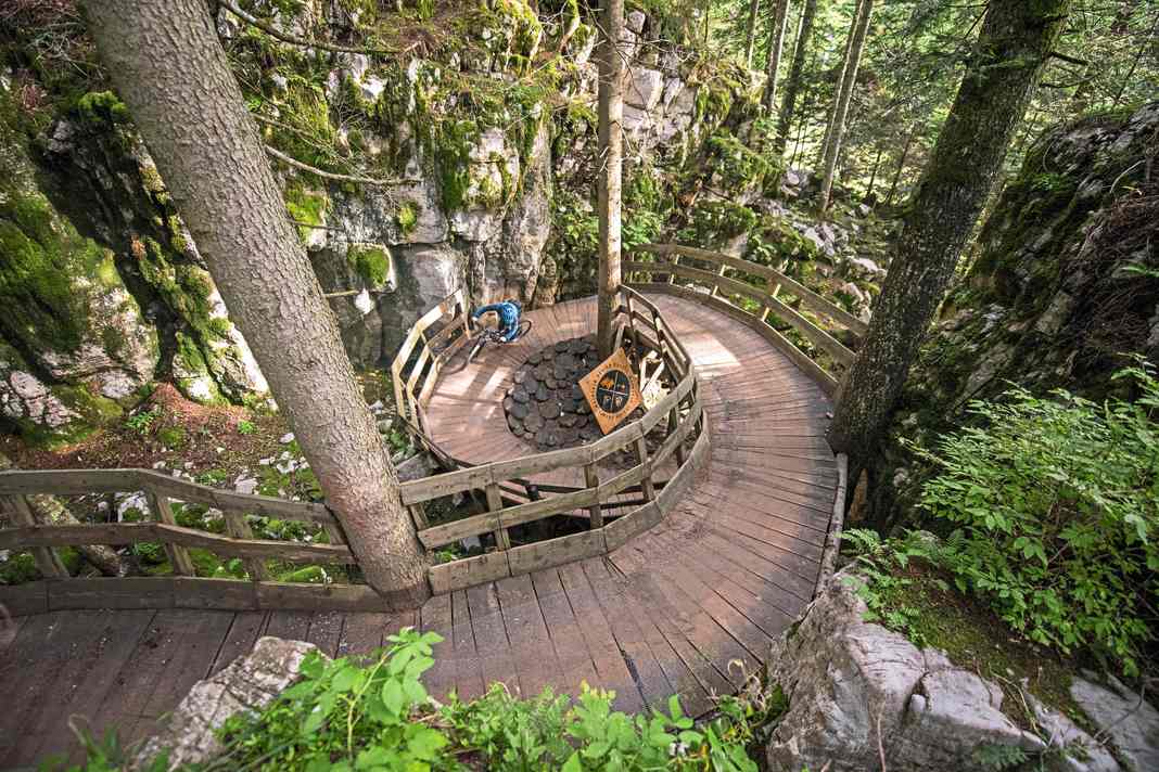 Im Paganella Bikepark werden selbst die einfachen Abfahrten nicht langweilig.