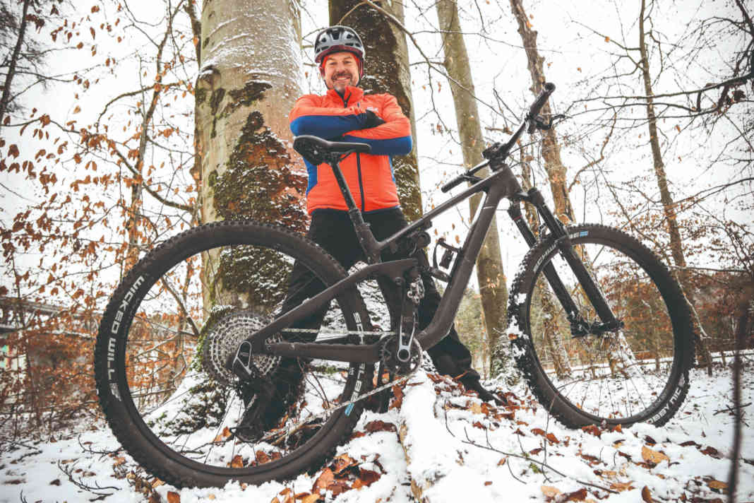 Cube Stereo One22 C:62 SLX 29 / carbon / 3799 euros / 12.6 kilos / 130/120 mm travel