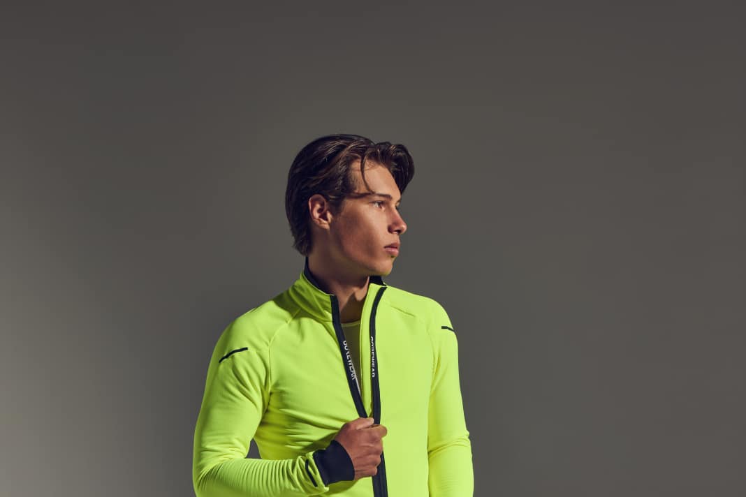 After the jerseys and trousers for warm temperatures, Gorewear now presents the thermal jacket from the Spinshift collection for winter.