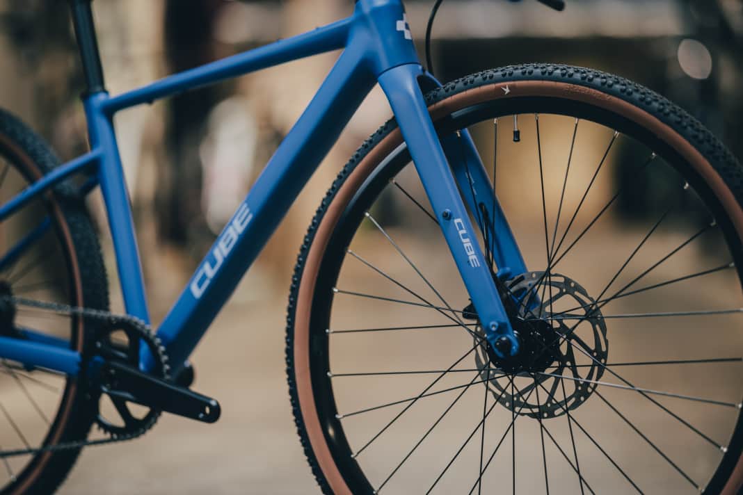Grâce à ses différents points de fixation, notamment pour les porte-bagages et les garde-boue, le Nulane Rookie s'adapte parfaitement à la vie quotidienne comme aux aventures.