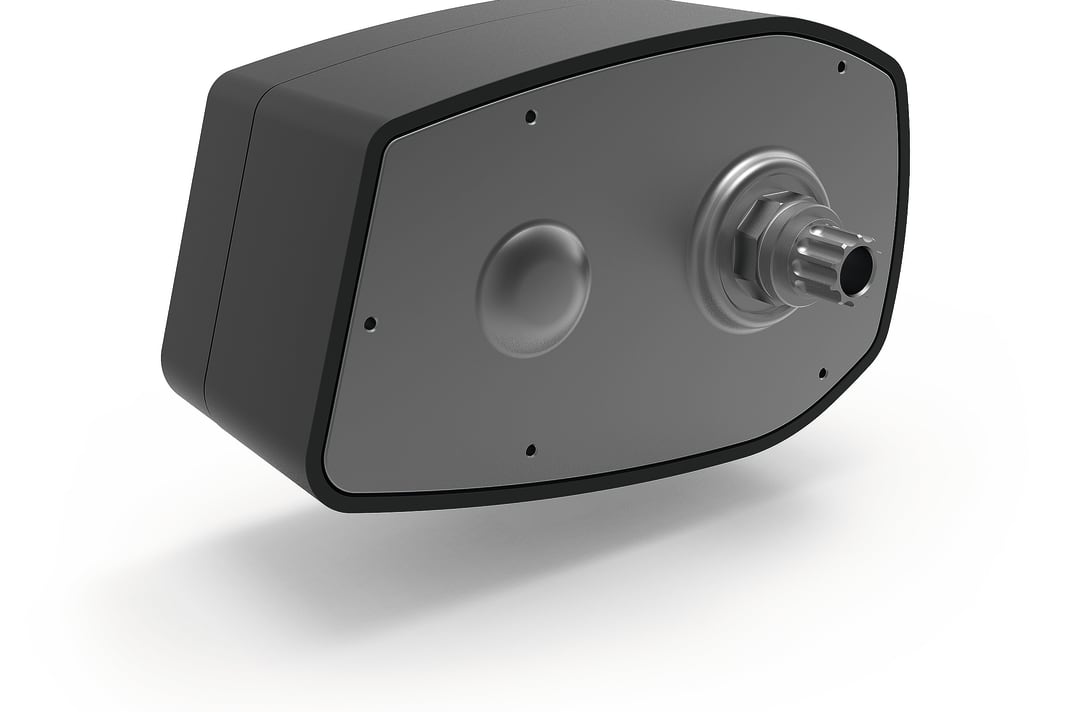 Optisch hatte der erste Brose-Motor den Charme eines Küchenradios. Doch die inneren Werte konnten von Anbeginn an überzeugen. 90 Nm hatte das Aggregat zwar nur auf dem Papier, aber der Brose war ausreichend kräftig. So konnten die Berliner mit Rotwild, Specialized und Bulls von Anbeginn prominente Marken von ihrem Konzept überzeugen.