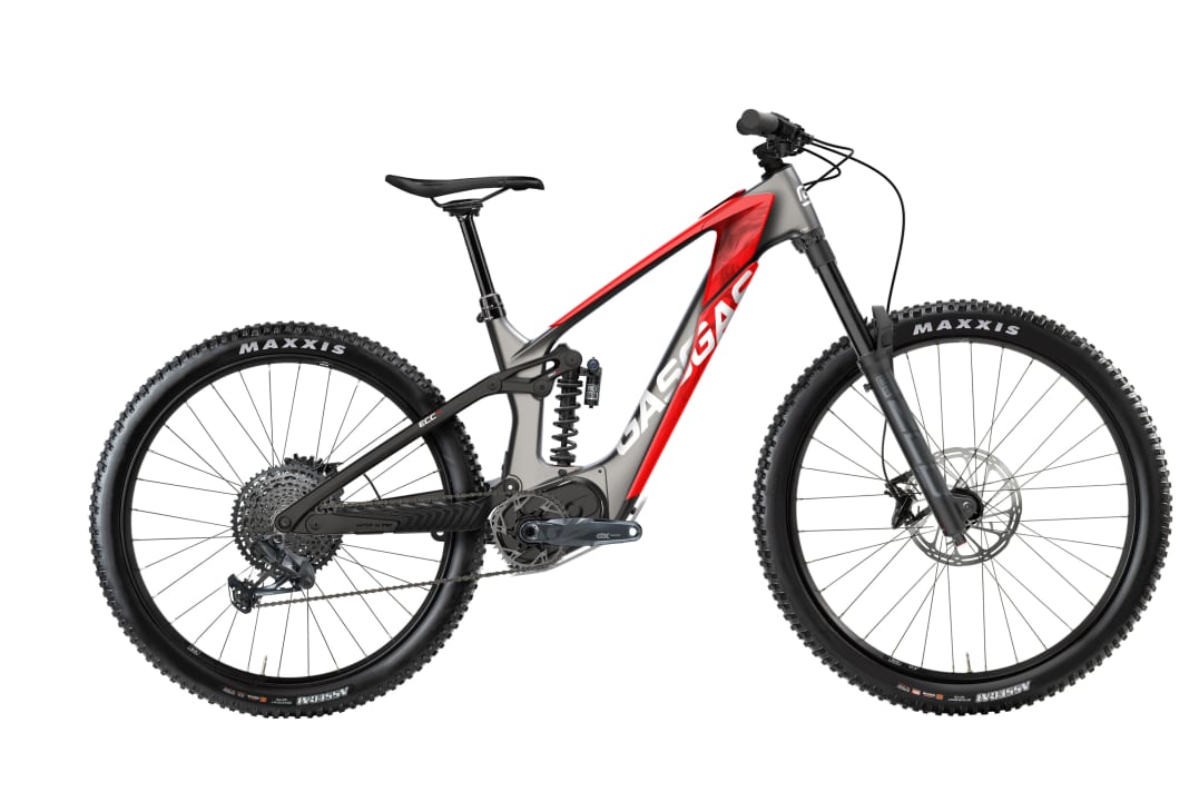 The Gasgas ECC with Rockshox suspension and classic GX gears is available for 7999 euros. So you have to do without Auto and Coast Shift here.