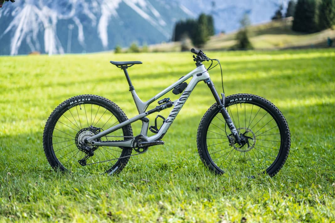 Canyon spectral on sales cf 8.0 test