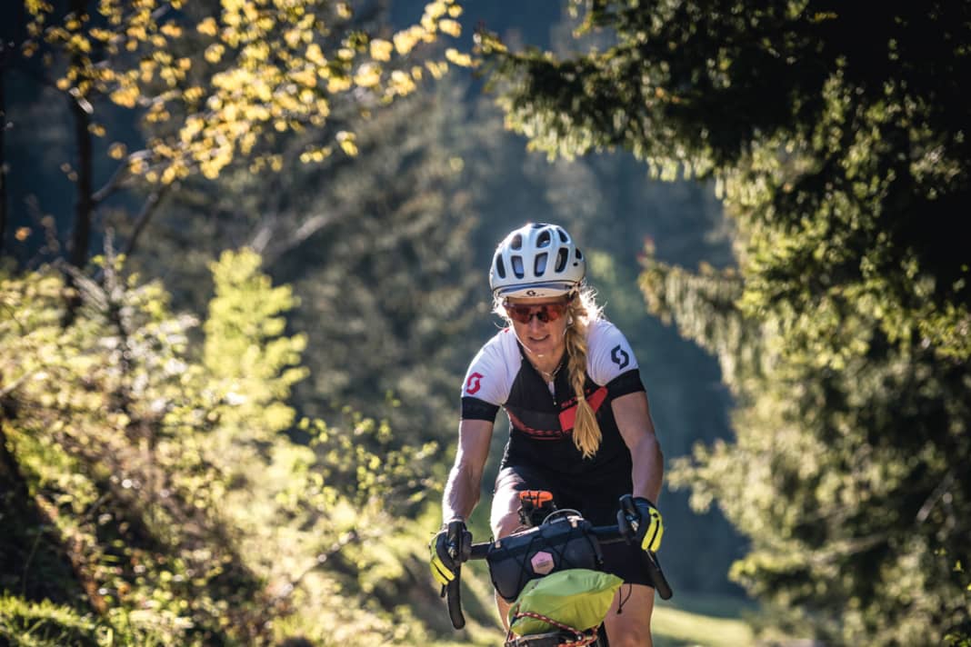 Das Schöne am Gravelbike: Es fährt auf den meisten Wegen souverän dahin.