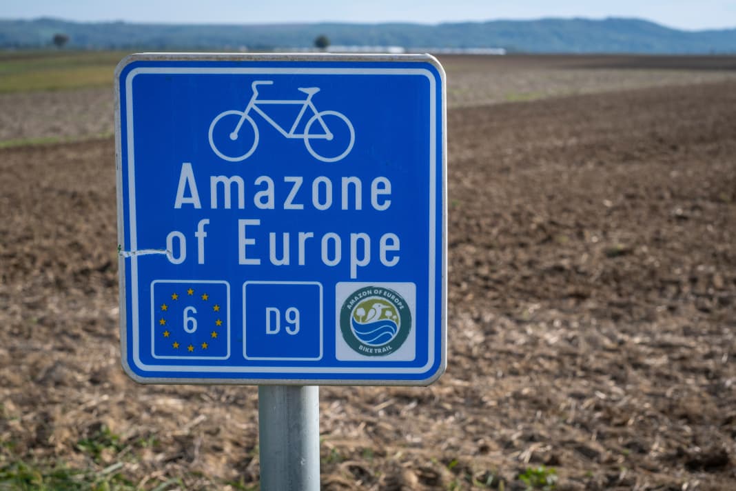 Man traut seinen Augen kaum, aber vor dem Onlineshop gab es schon immer die Natur und so auch diesen Amazonas.