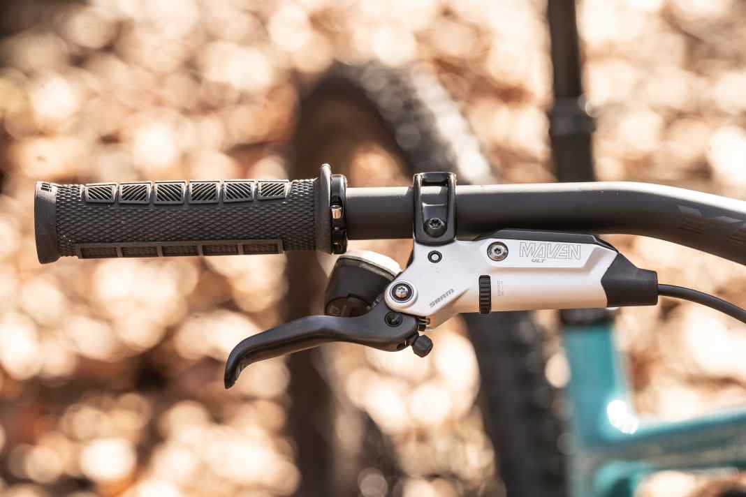 Die neue Sram Maven ist da! Im Zentrum des Updates stehen neben der feinfühligeren Kraftentfaltung auch neue Hebelmaterialien und Designs.