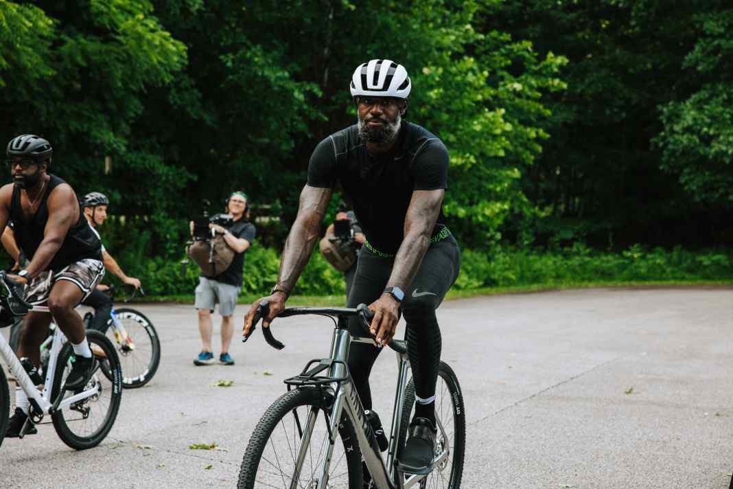 LeBron James Grizl 32 I Foto: Canyon