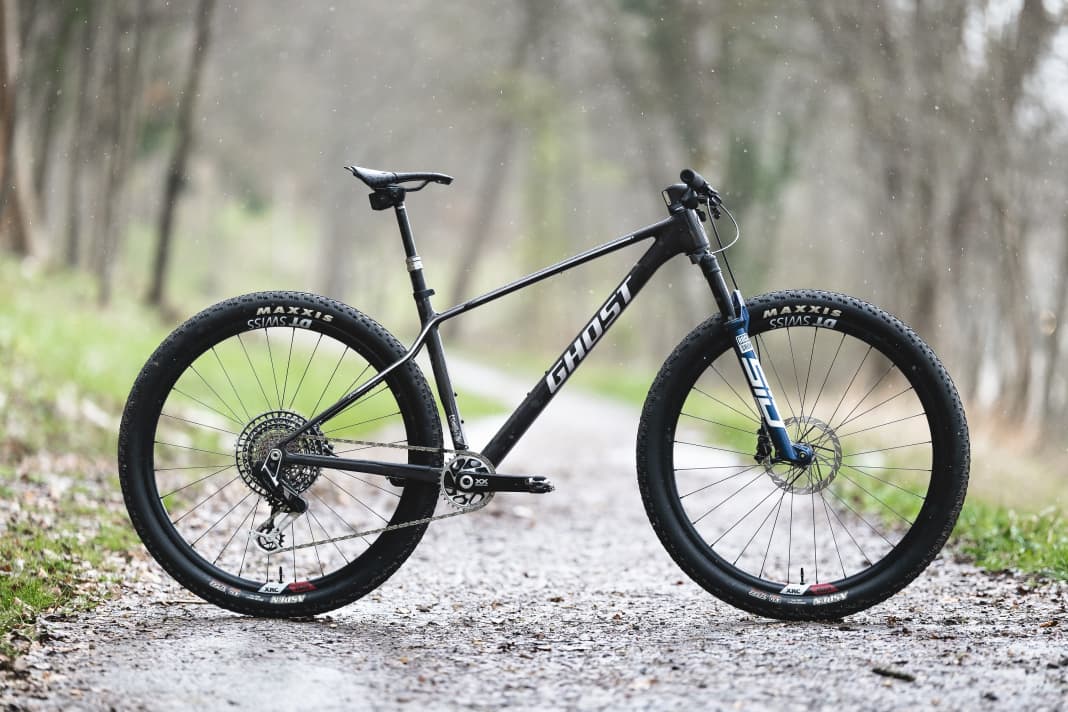 he new Ghost Lector HT 2024 has a lot in common with its great-grandfather from 1993. The aspiration to win world-class cross-country races is also part of it.