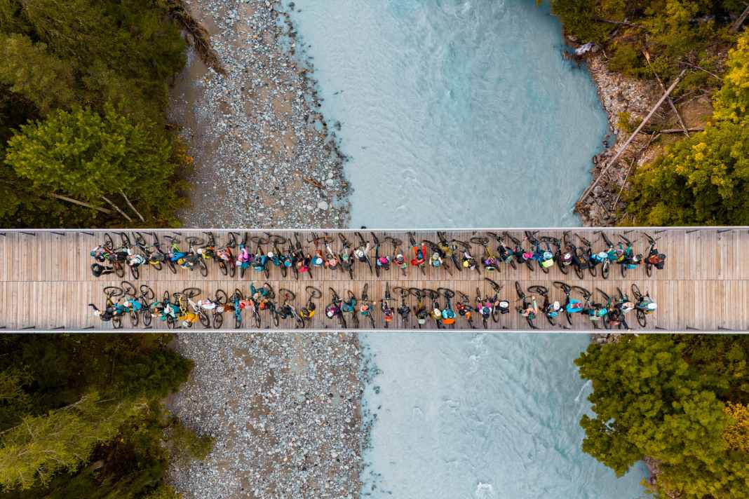 Egal ob mit MTB, Gravelbike oder Rennrad: In Scuol finden im Juni wieder die Queens Days für alle radfahrenden Frauen statt.