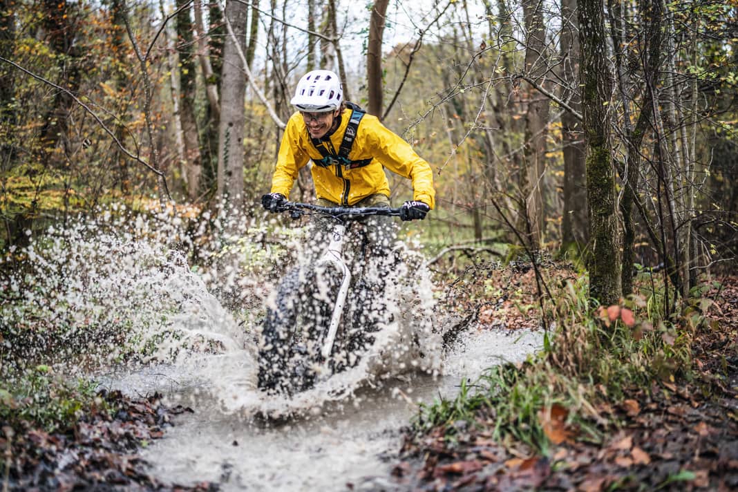 Nine rain jackets for trail and tour tested