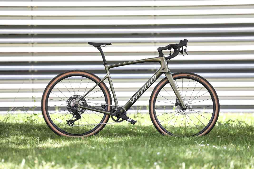 Diverge 4 Comp : Mit 4.499 Euro positioniert Specialized das Carbon-Gravelbike im hart umkämpften Mittelpreissegment.