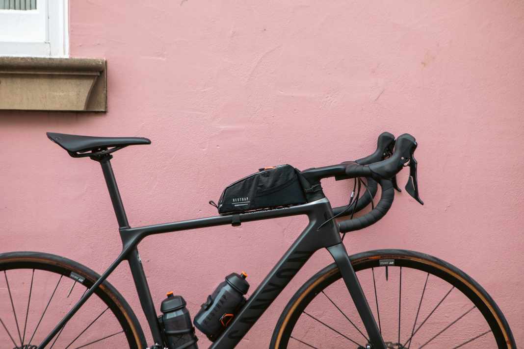 The new and smallest top tube bag from Restrap