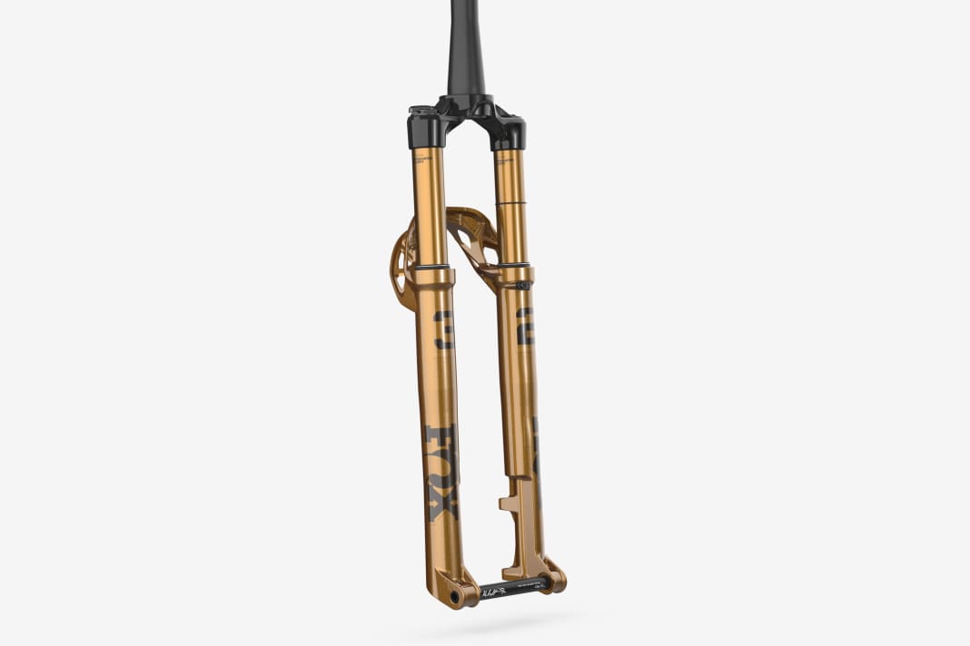 The new Fox 32 SC weighs just 1287 grams and is 40 per cent stiffer.