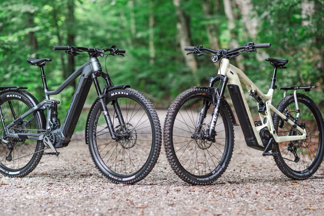 Links: Centurions SUV-Bike Numinis R2700i EQ. Rechts: Focus’ klassisches E-MTB Thron², das wir für den Alltagseinsatz etwas aufgerüstet haben.
