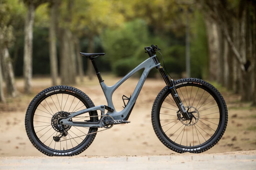 The Ultimate model for 10,999 euros comes with...