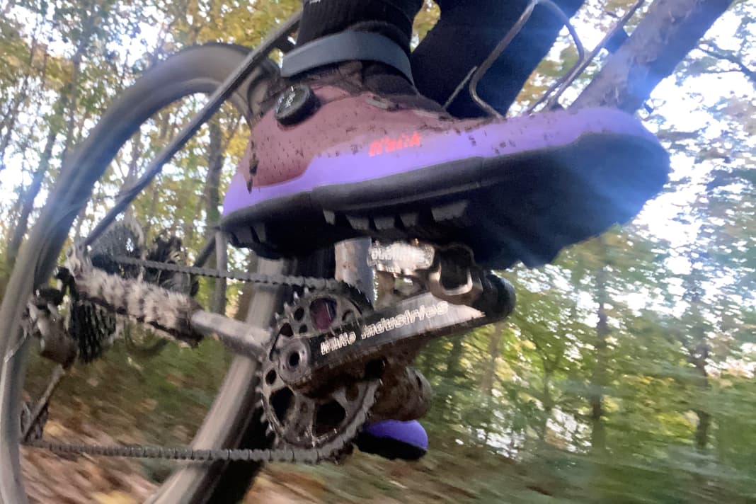 Der Fizik Terra Artic GTX konnte bei den Testfahren überzeugen. Er sitzt bequem und überträgt die Kraft super auf das Pedal.