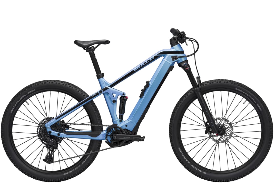Das Sonic EVA TR1* ist der Einstieg in die Trailfully-Welt bei den Damenmodellen, kommt mit Suntour-Fahrwerk, Shimano MT420 Bremsen und Sram Zwölffach Antrieb und kostet 3399 Euro.