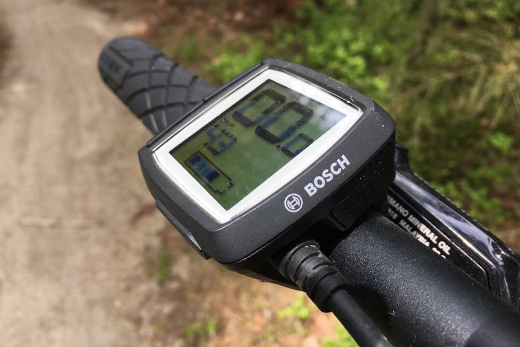 The Purion display provides information on speed, assistance level and battery status.