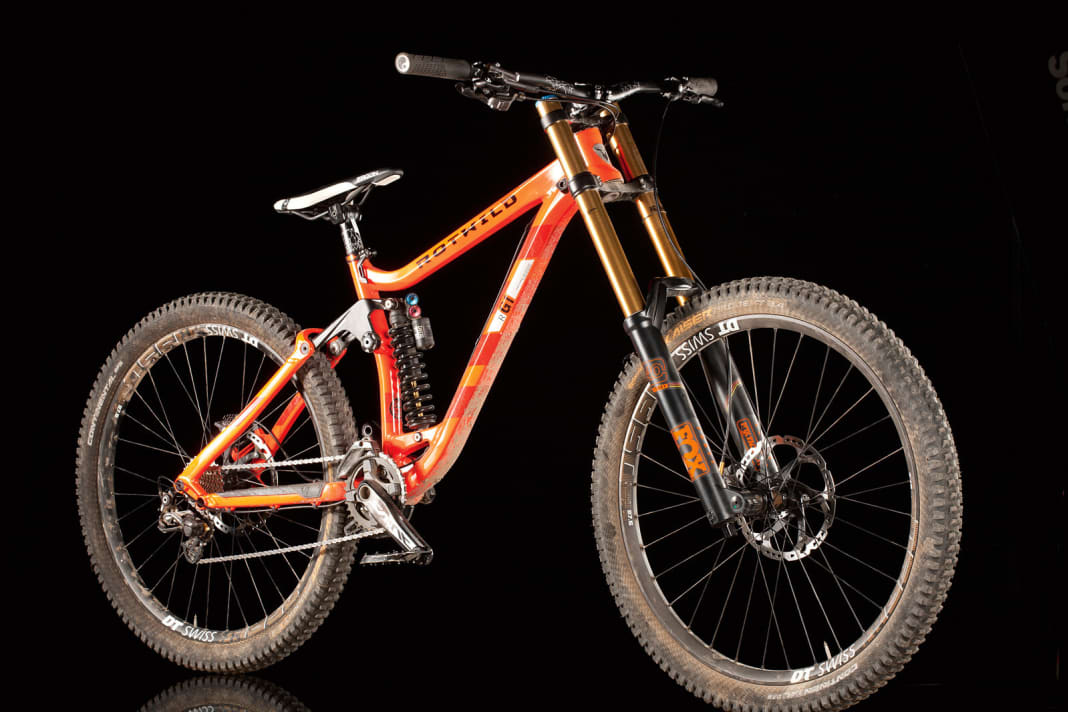 A clear line: Rotwild has specified everything for the new R.G1 27.5 FS Gravity. It should be 650B, flat and long. No adjustment options, no rear end fuss.
