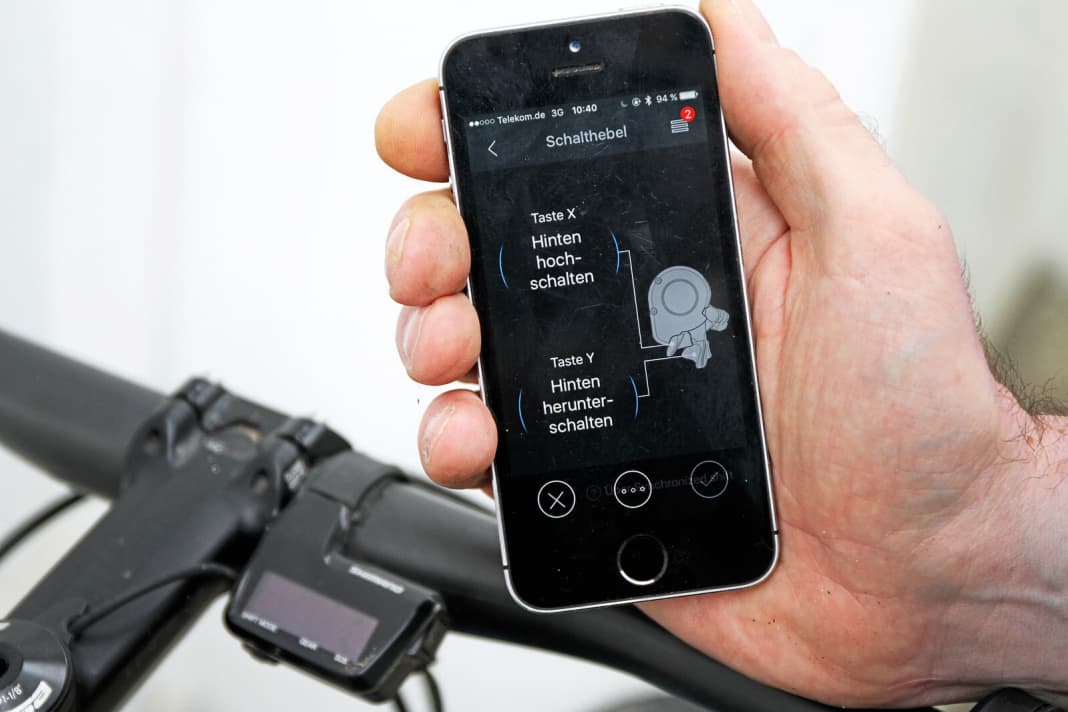 Tuning centre: With the help of the E-Tube app, the function of the Shimano Di2 can be customised to personal preferences. Shift direction, shift pattern, shift speed - just a few clicks are all it takes.