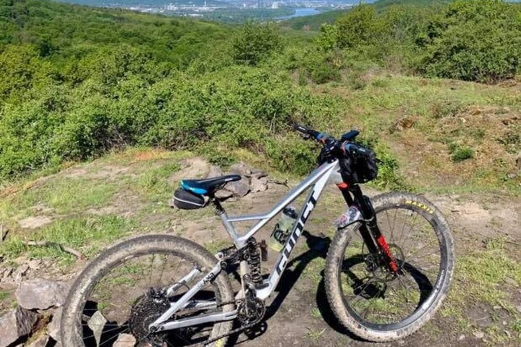 On the Stenzelberg in the Siebengebirge with a view down to Bonn.